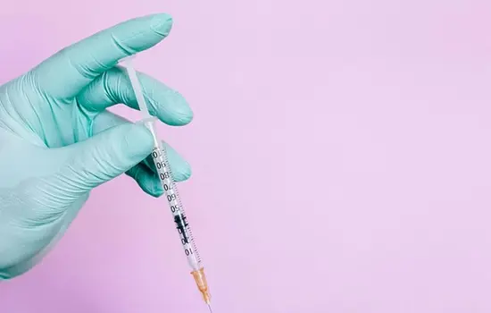 Vitamin B12 intramuscular booster injection session